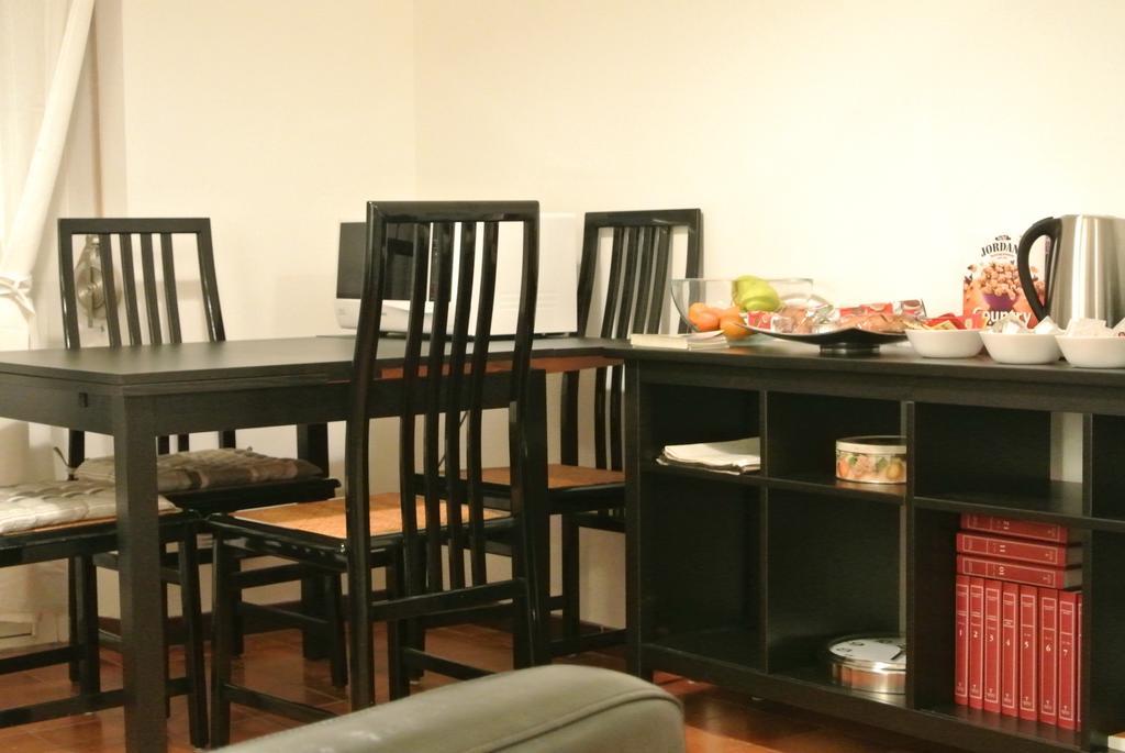 Ferienwohnung Studio Errepi Loreto Mailand Zimmer foto